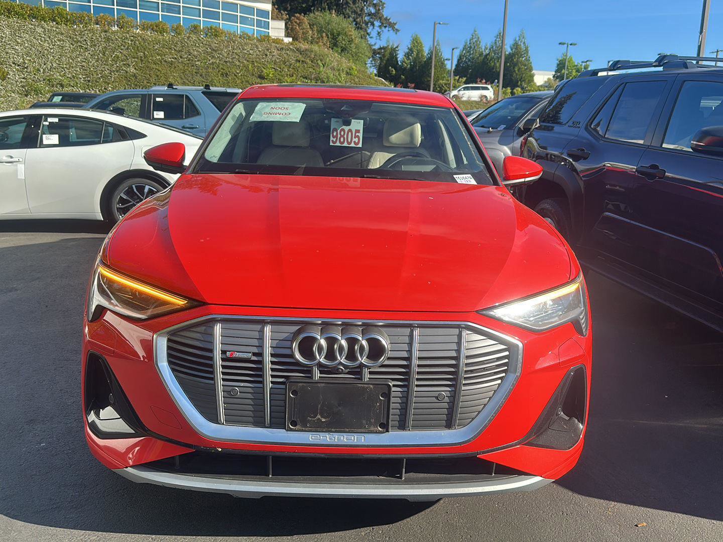 Used 2021 Audi e-tron Prestige w/ Prestige Package AWD/4WD image 6