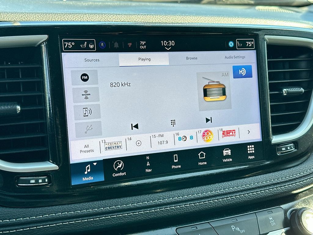 Used 2024 Chrysler Pacifica Select FWD image 15