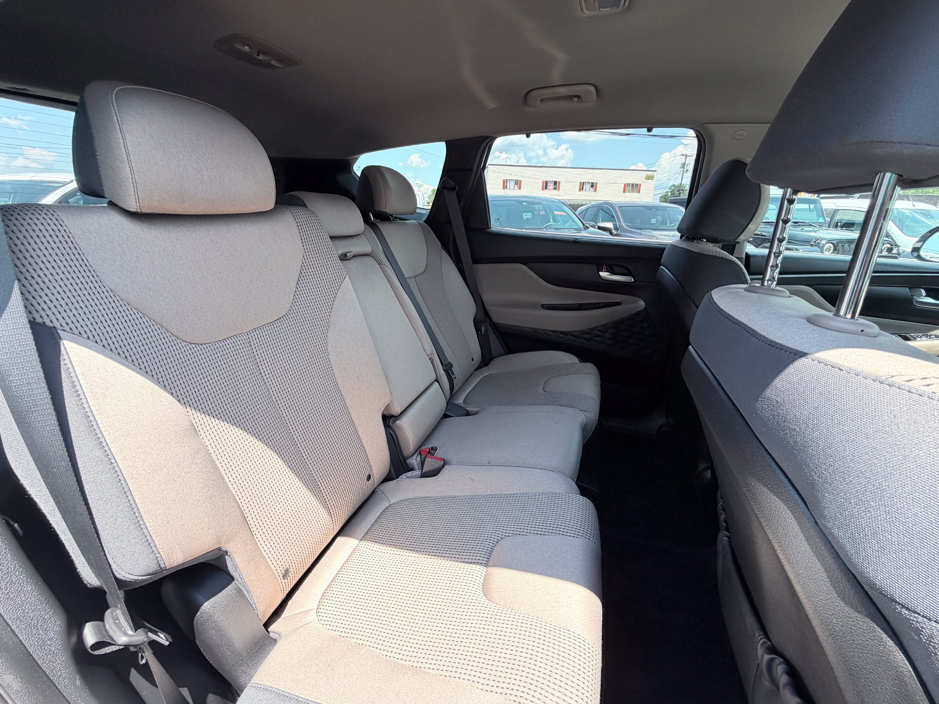 Used 2021 Hyundai Santa Fe SEL w/ Convenience Package AWD/4WD image 22