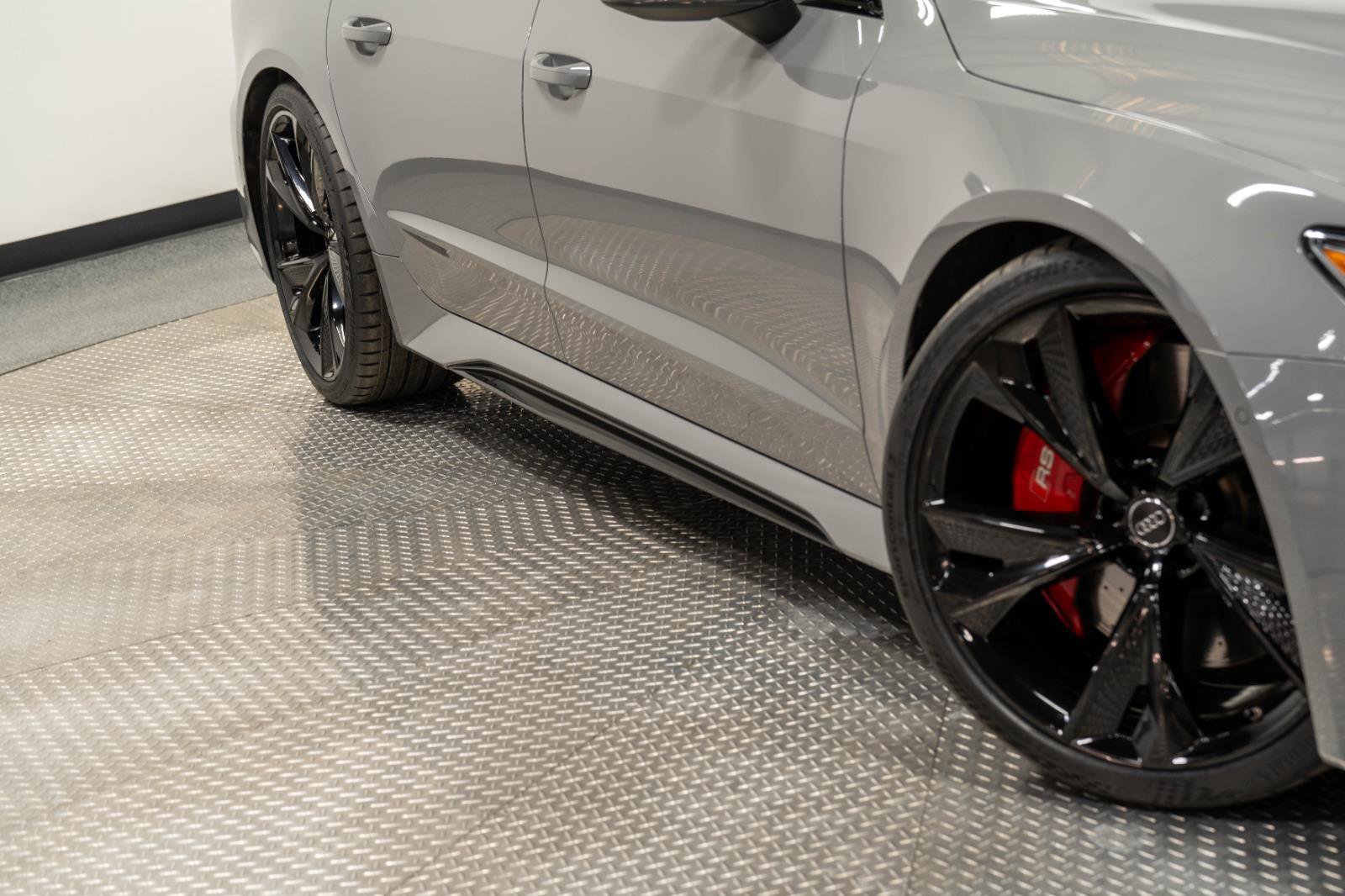 Used 2021 Audi RS 7 Sportback w/ Black Optic Package image 39