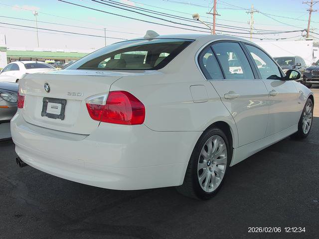 Used 2006 BMW 330i Sedan image 3