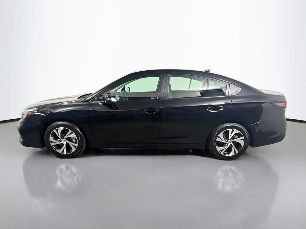 Used 2023 Subaru Legacy Premium AWD/4WD image 4
