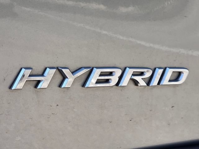 Used 2021 Lexus UX 250h w/ Accessory Package (Z1) AWD/4WD image 9