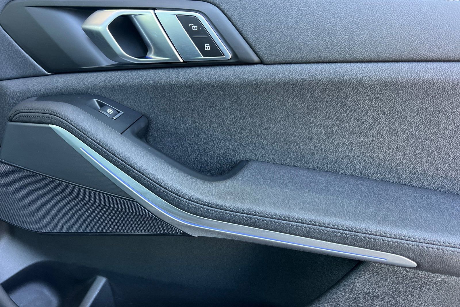 Used 2022 BMW X5 sDrive40i w/ Parking Assistance Package image 20