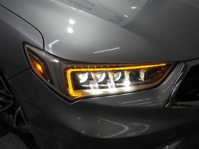 Used 2018 Acura TLX w/ Technology Package FWD image 10