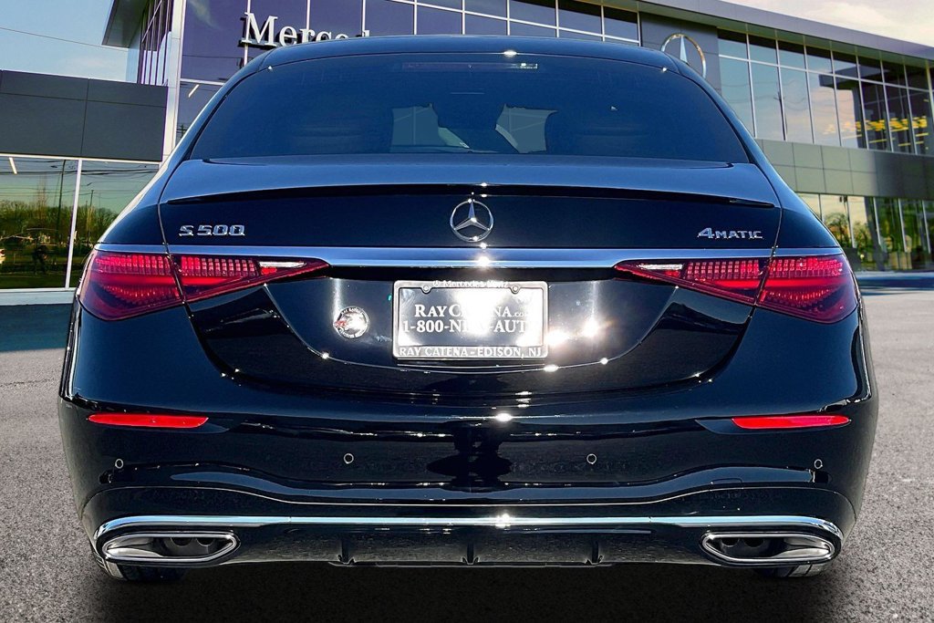 Certified 2023 Mercedes-Benz S 500 4MATIC image 3