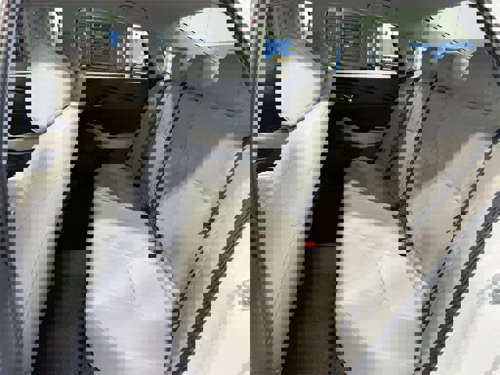 Used 2024 Honda Accord LX image 17