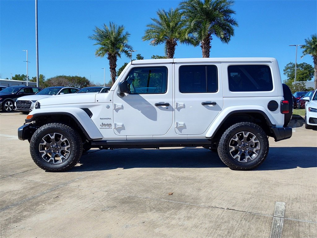 Used 2024 Jeep Wrangler Sahara w/ Technology Group image 4