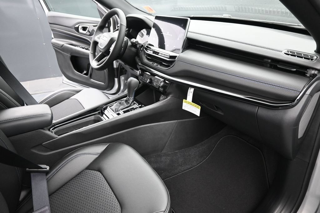 New 2026 Jeep Compass Latitude AWD/4WD image 24