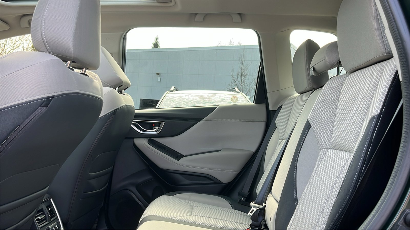 Certified 2023 Subaru Forester Premium AWD/4WD image 21