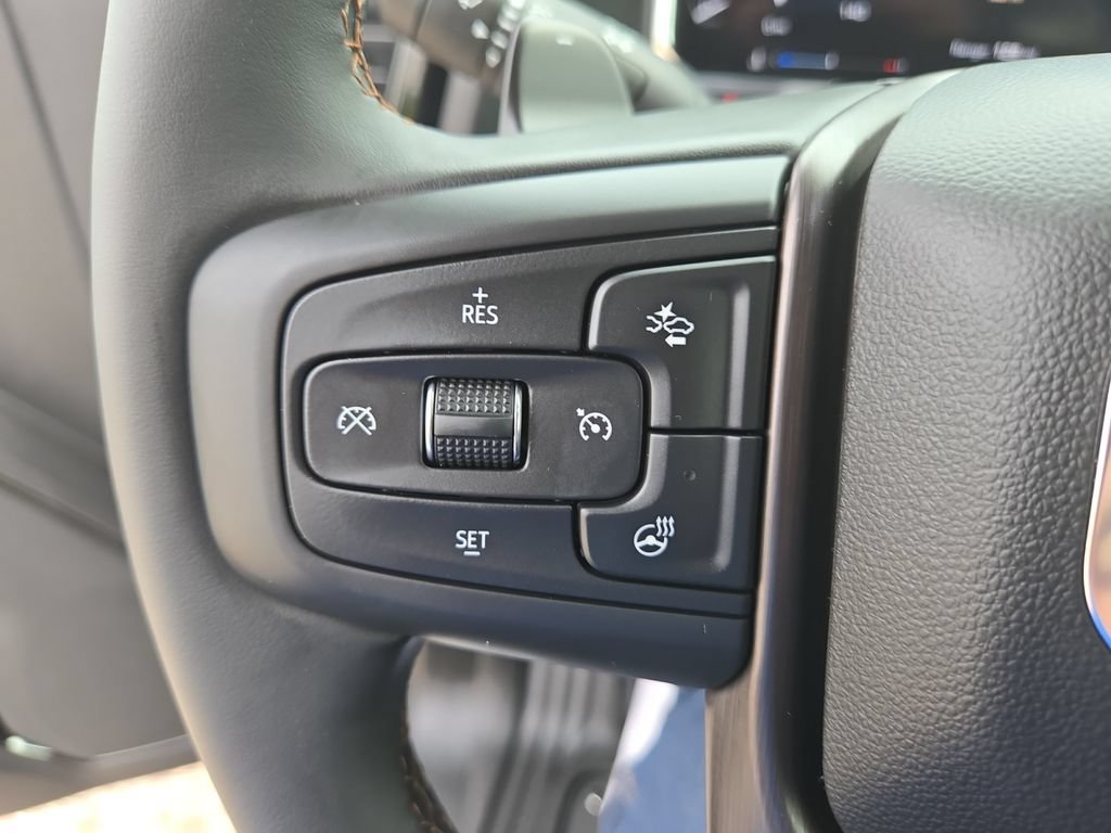 New 2026 GMC Sierra 1500 AT4 w/ Technology Package AWD/4WD image 15