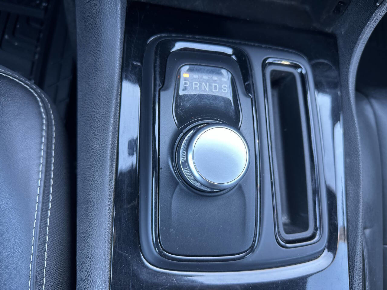 Used 2018 Chrysler 300 S w/ 300S Premium Group image 30