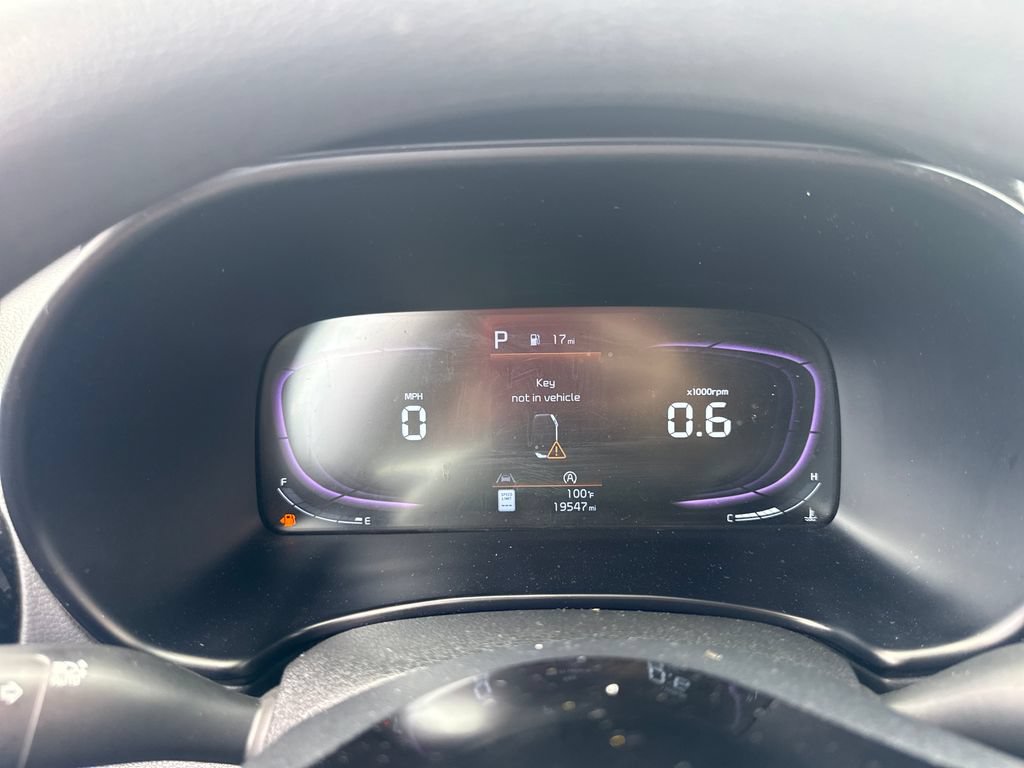 Used 2025 Kia Soul S FWD image 33