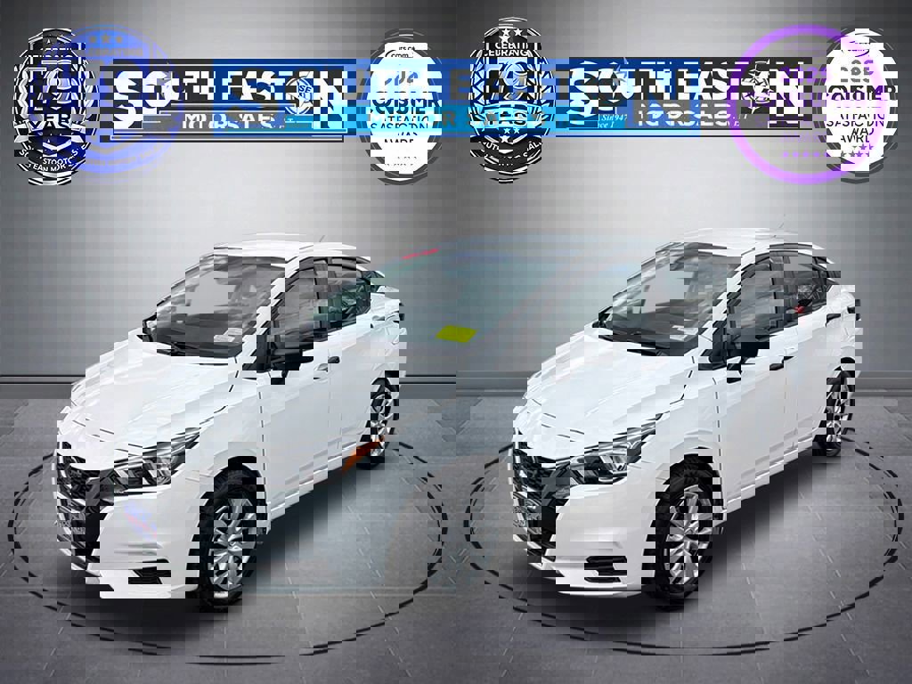 Used 2022 Nissan Versa S image 1