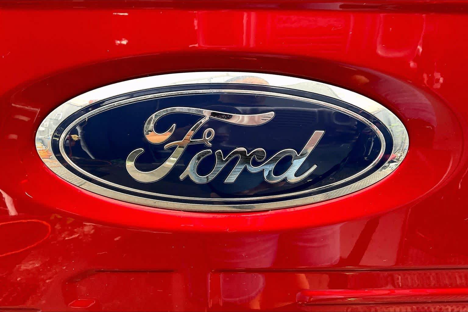 Used 2022 Ford F150 XLT w/ Equipment Group 302A High AWD/4WD image 30