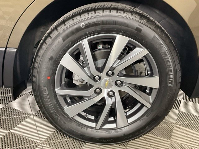 Used 2024 Chevrolet Equinox LT FWD image 39