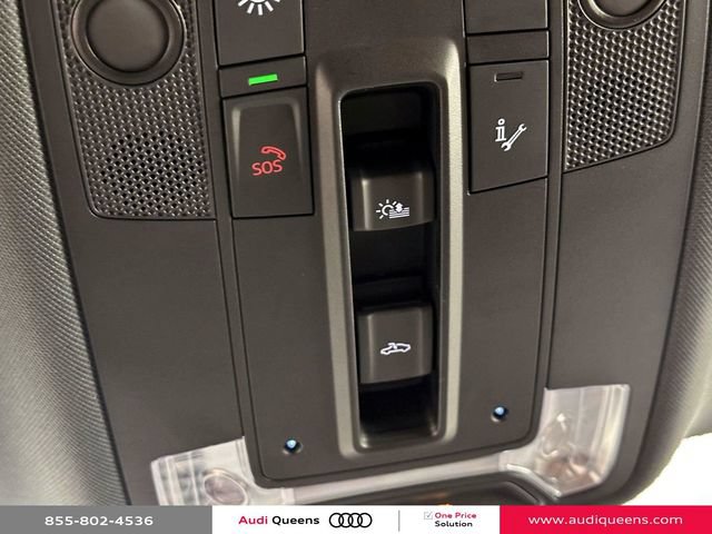 Certified 2025 Audi Q3 2.0T Premium Plus w/ Premium Plus Package AWD/4WD image 37