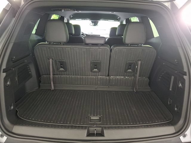 Used 2024 GMC Acadia Elevation w/ Luxury Package FWD image 34