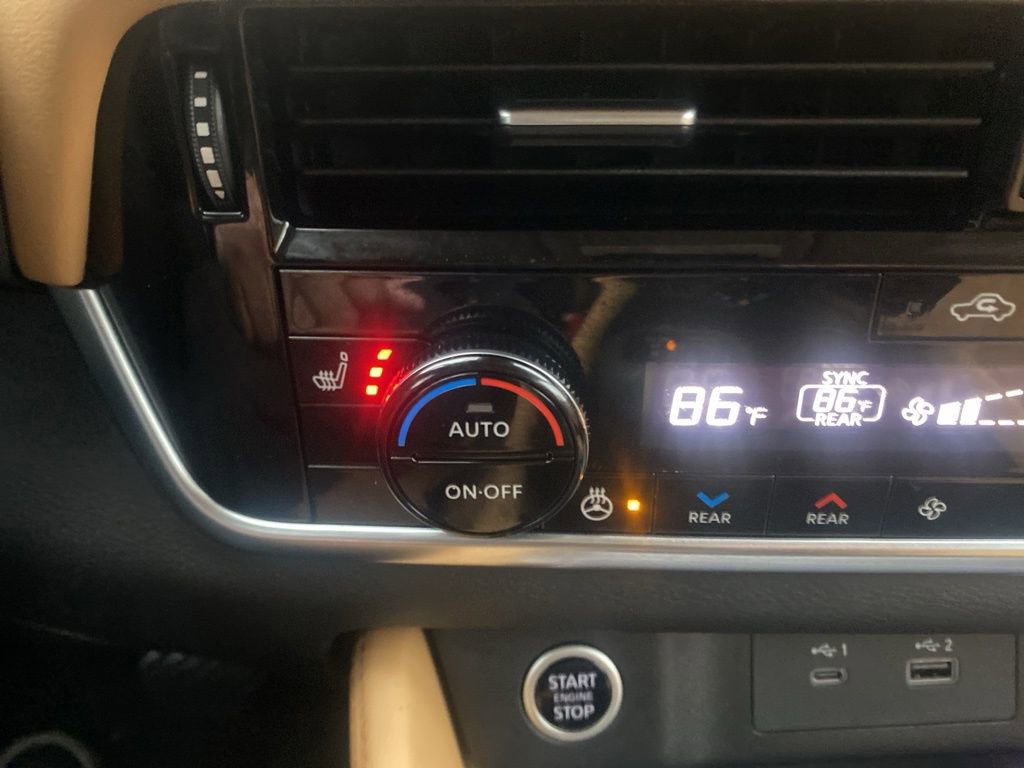 Used 2023 Nissan Rogue Platinum w/ Platinum Premium Package image 25