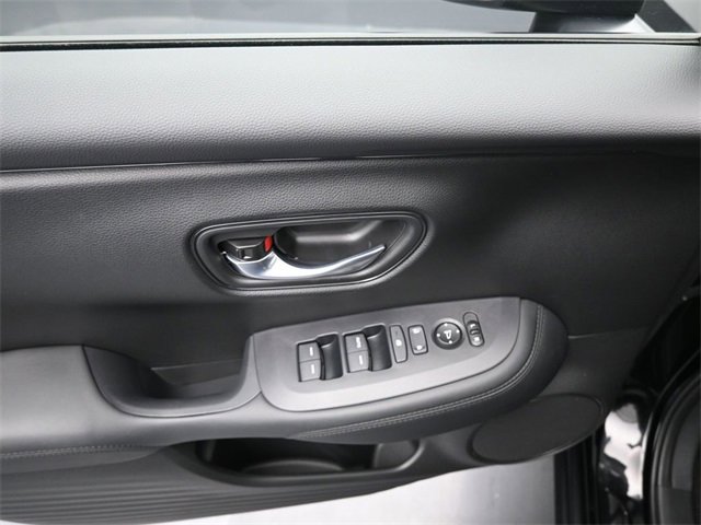 Used 2025 Honda HR-V LX image 23