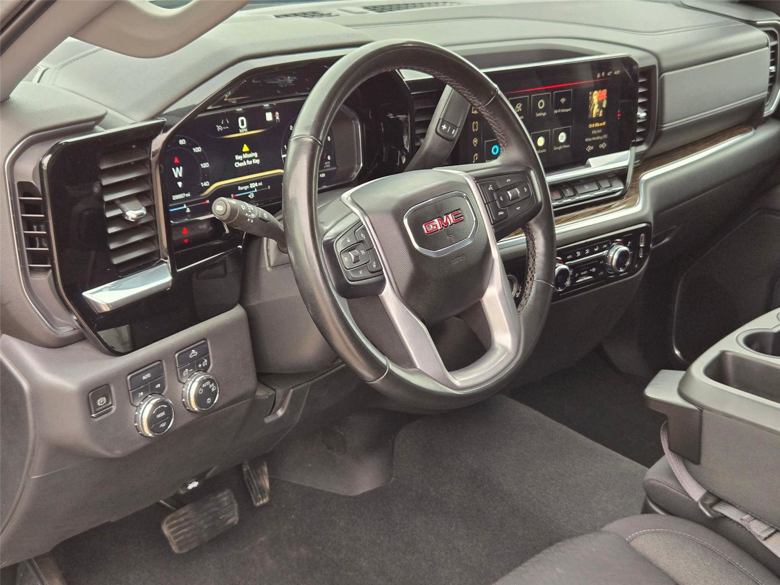 Used 2023 GMC Sierra 1500 SLE AWD/4WD image 9