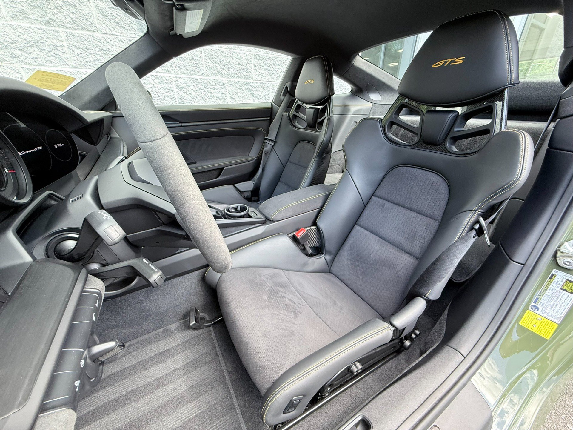 Used 2024 Porsche 911 Carrera GTS RWD image 17