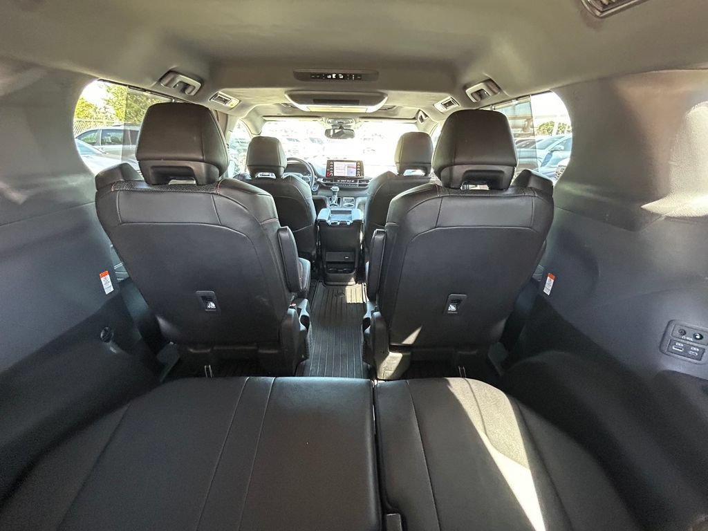 Certified 2024 Toyota Sienna XSE w/ XSE Premium Package AWD/4WD image 16