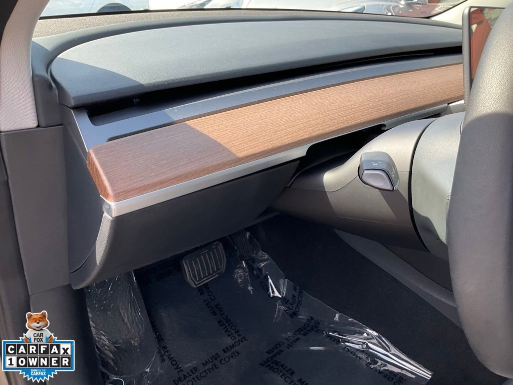 Used 2023 Tesla Model 3 Standard Range image 19