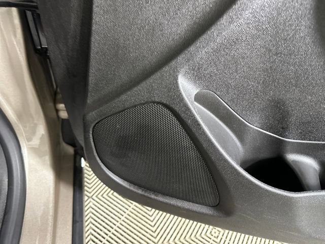 Used 2023 Chevrolet Malibu LT image 29