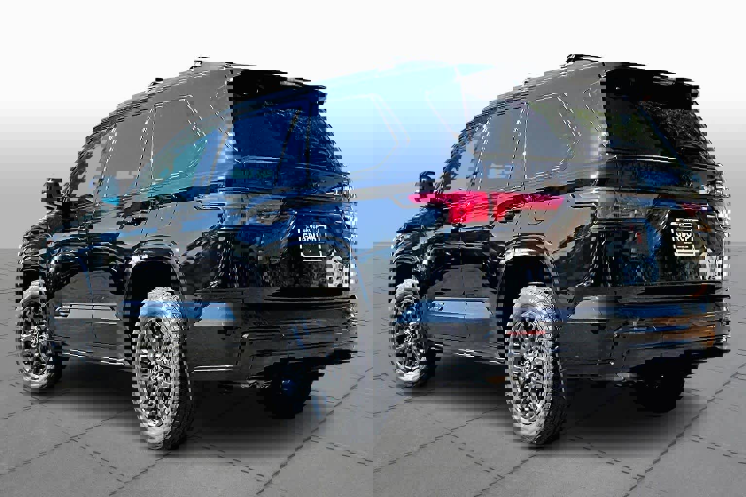 Used 2024 Toyota Sequoia Platinum image 12