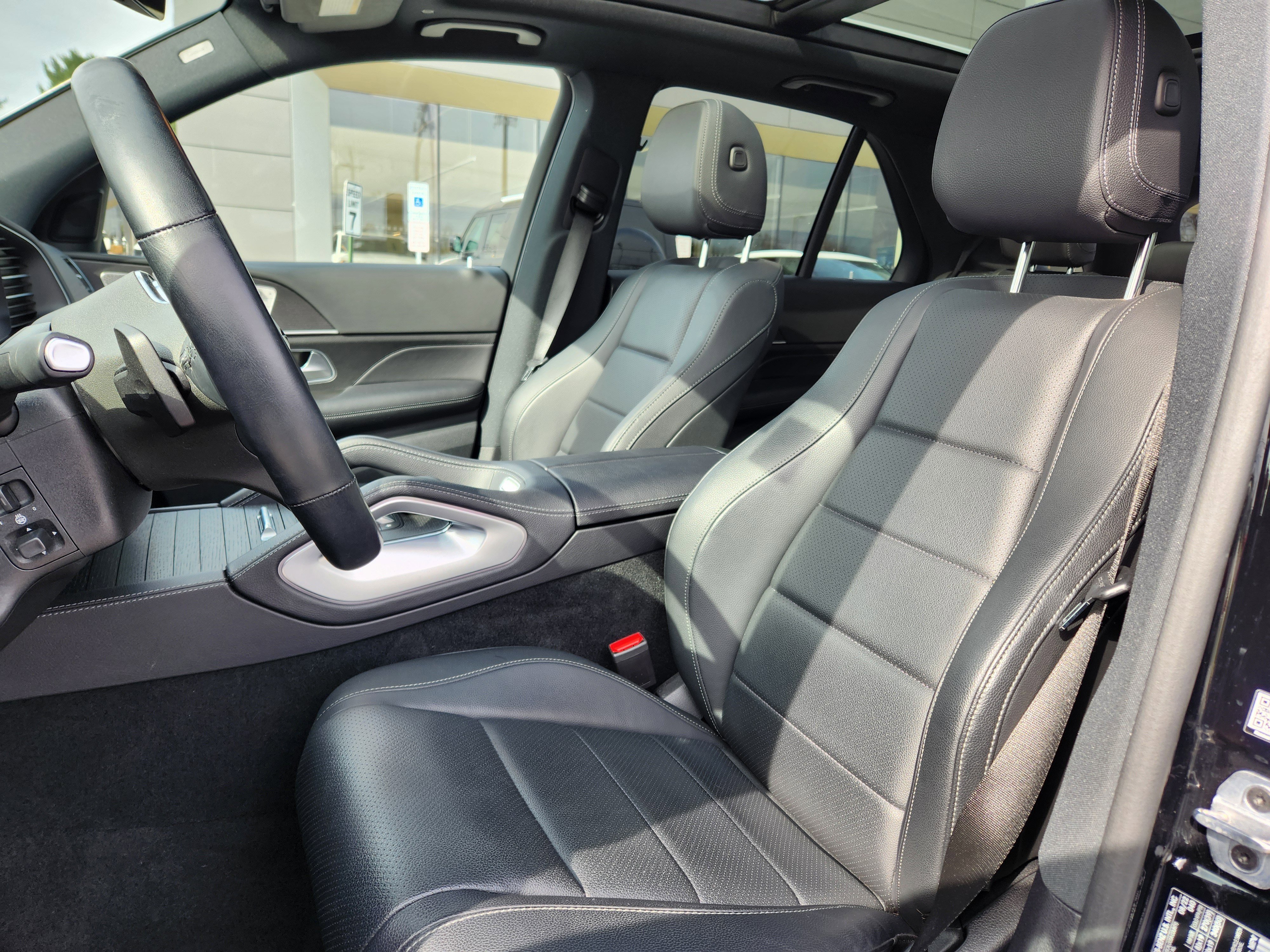 Used 2022 Mercedes-Benz GLE 350 4MATIC image 10