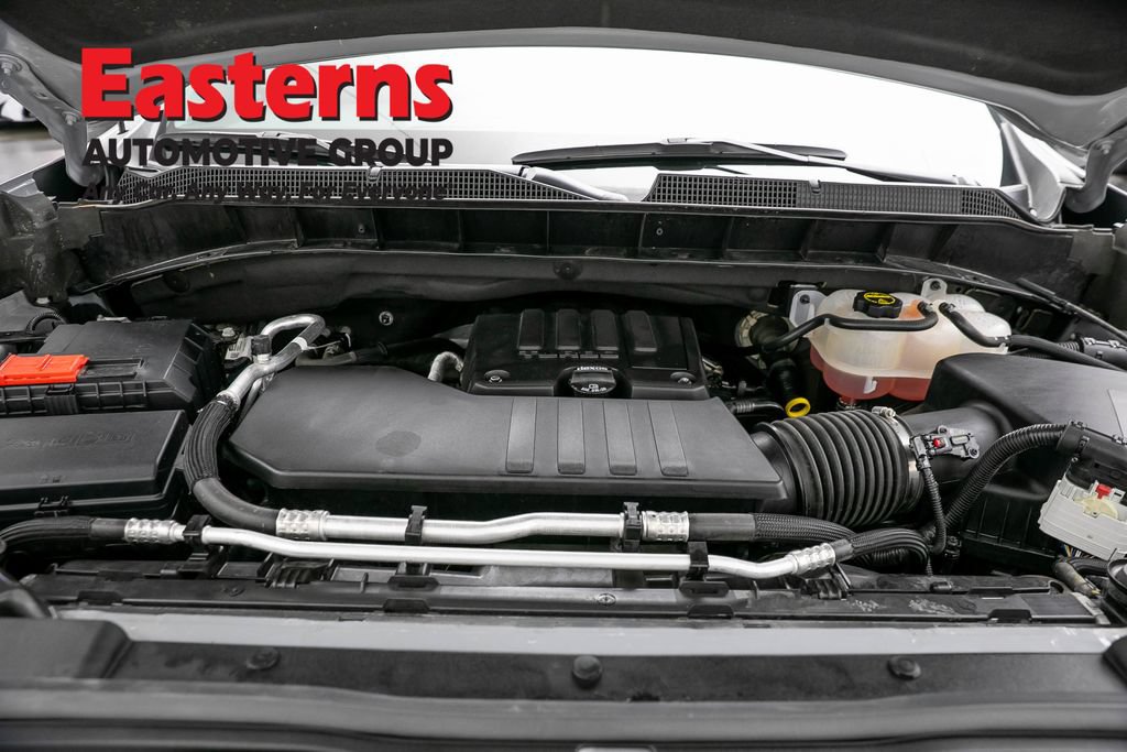 Used 2024 Chevrolet Silverado 1500 Custom AWD/4WD image 7