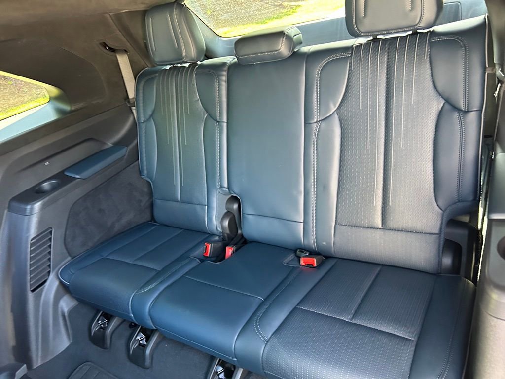 Used 2025 Cadillac Escalade IQ Luxury 2 w/ LPO, Premium Carpet Package AWD/4WD image 55