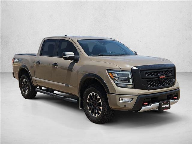 Used 2022 Nissan Titan PRO-4X w/ Pro-4x Convenience Package AWD/4WD image 3