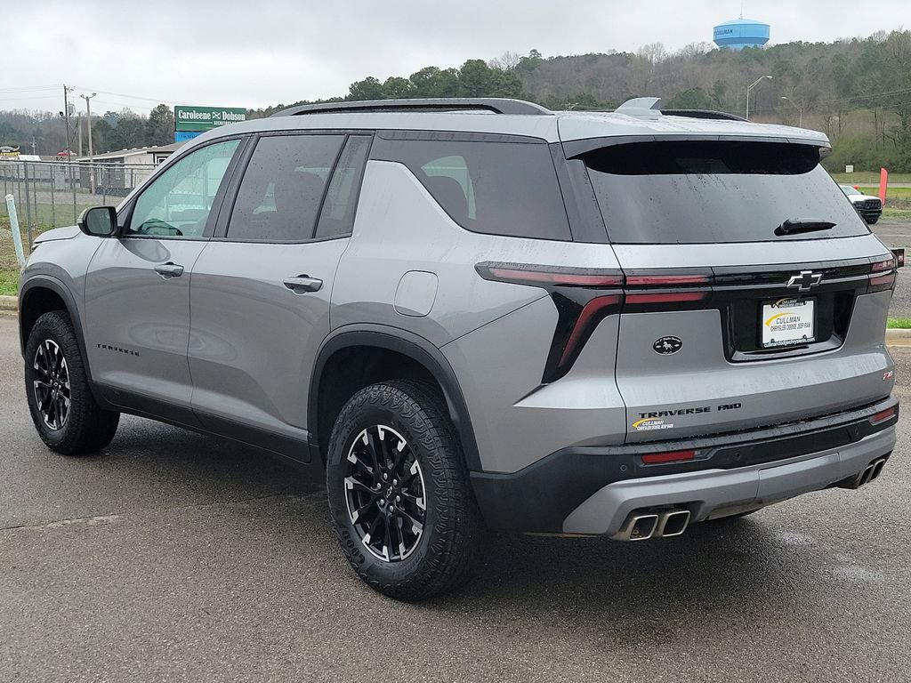 Used 2025 Chevrolet Traverse Z71 w/ LPO, Floor Liner Package image 5