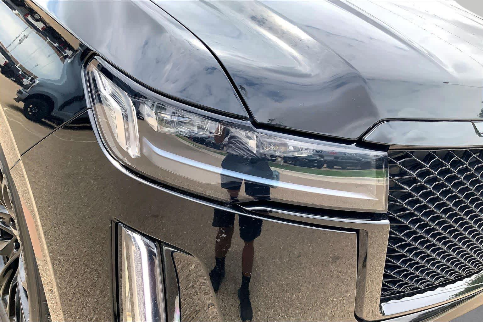 Used 2021 Cadillac Escalade Sport w/ Driver Assist Tech Package AWD/4WD image 36