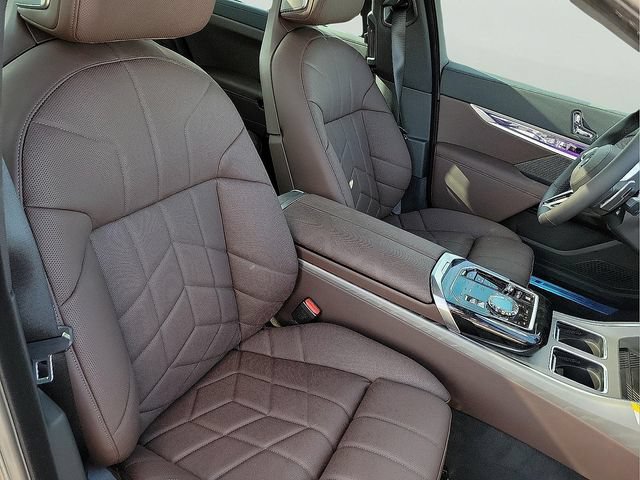 Used 2026 BMW 760i xDrive AWD/4WD image 18