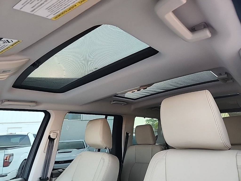 Used 2013 Land Rover LR4 HSE LUX AWD/4WD image 23