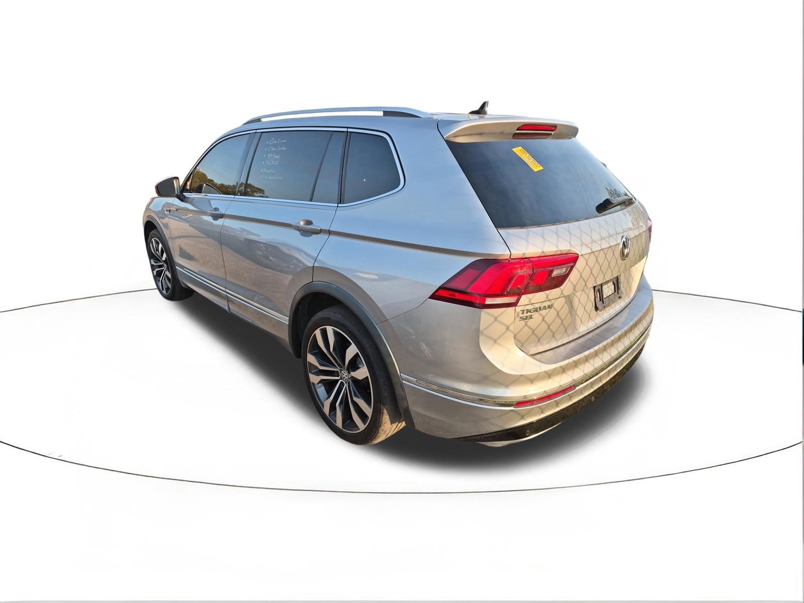 Used 2020 Volkswagen Tiguan SEL Premium R-Line w/ 3rd Row Seat Package image 3