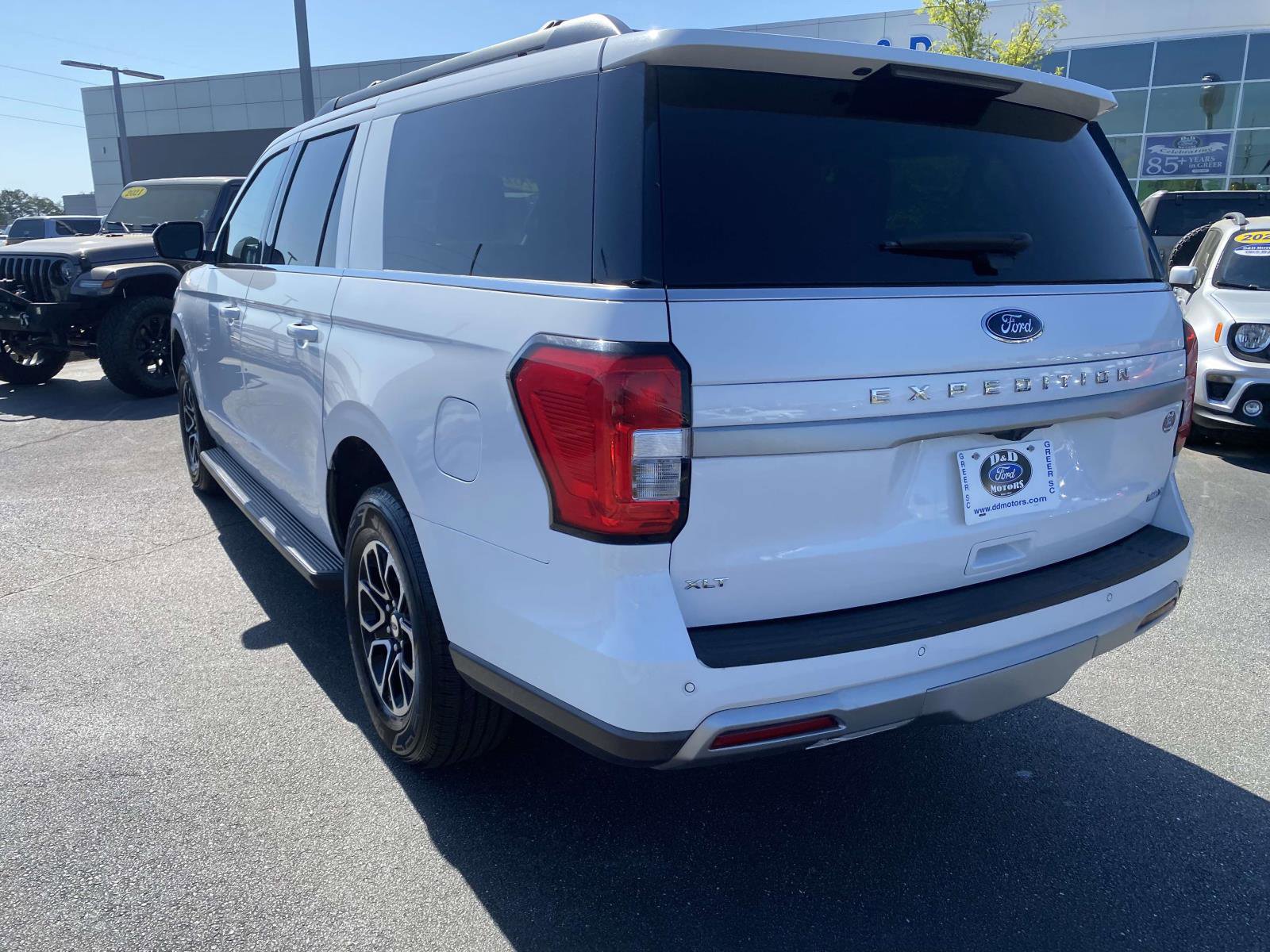 Used 2024 Ford Expedition Max XLT AWD/4WD image 5