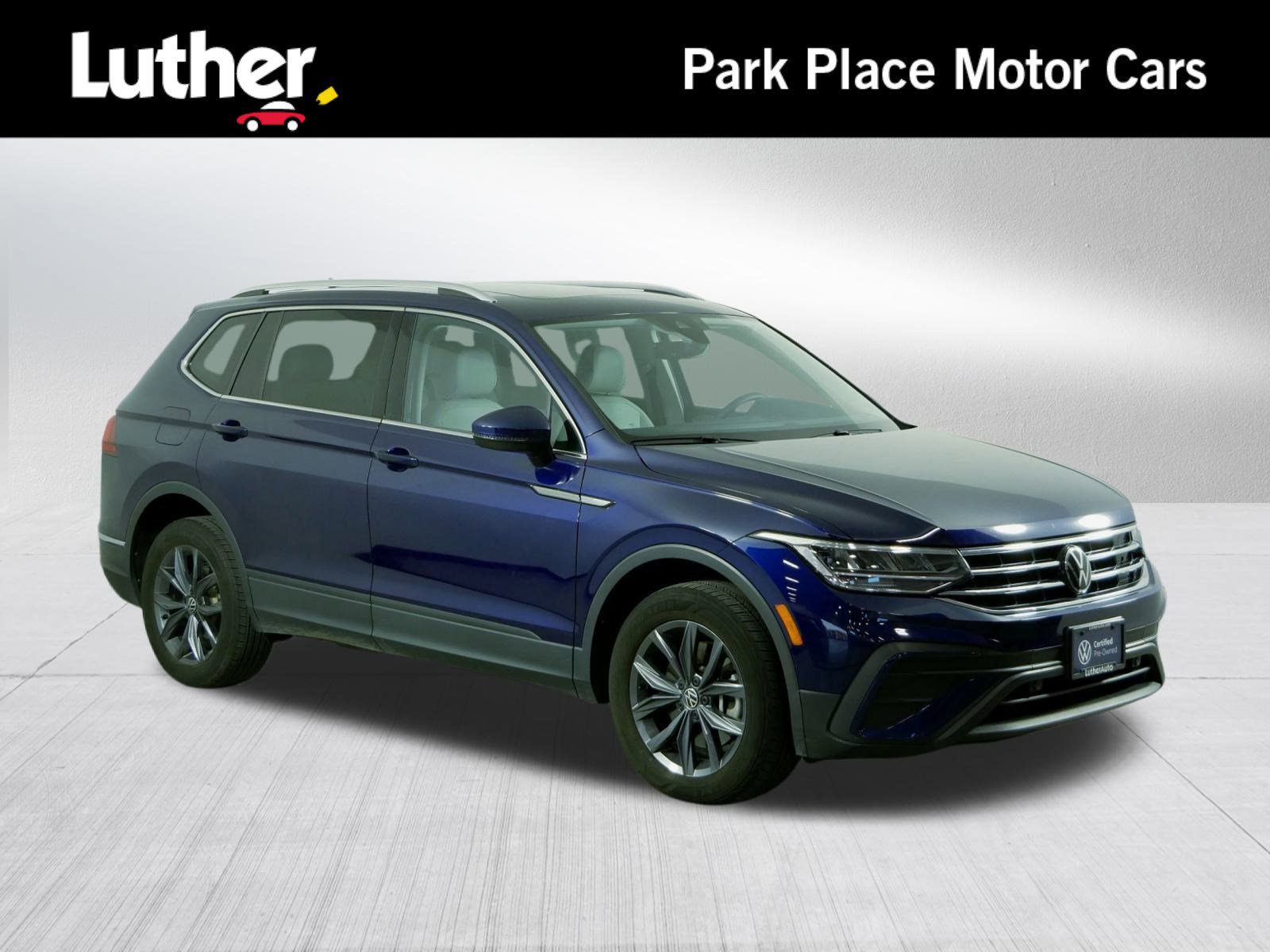 Certified 2022 Volkswagen Tiguan SE w/ Panoramic Sunroof Package
