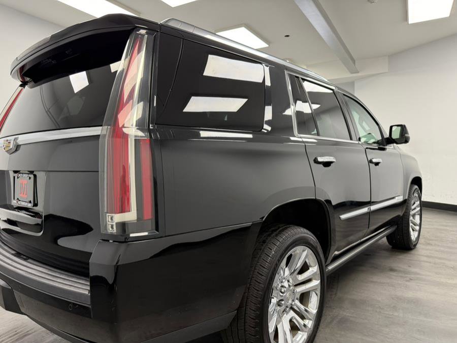 Used 2015 Cadillac Escalade Premium image 20