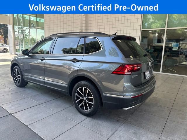 Certified 2021 Volkswagen Tiguan SE image 4