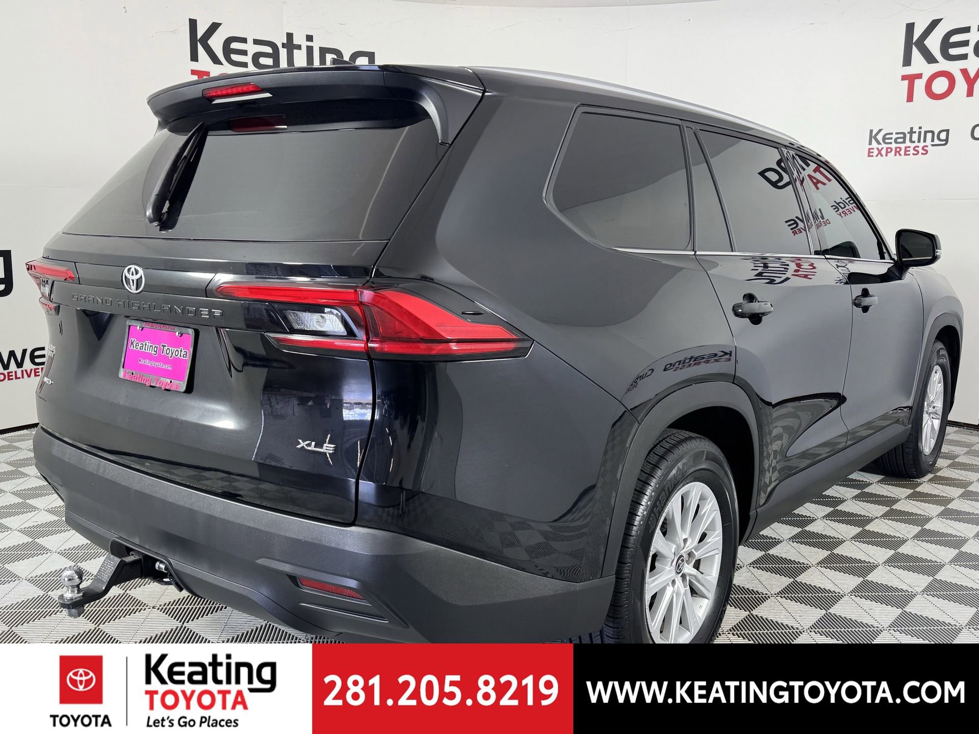 Used 2024 Toyota Grand Highlander XLE image 4