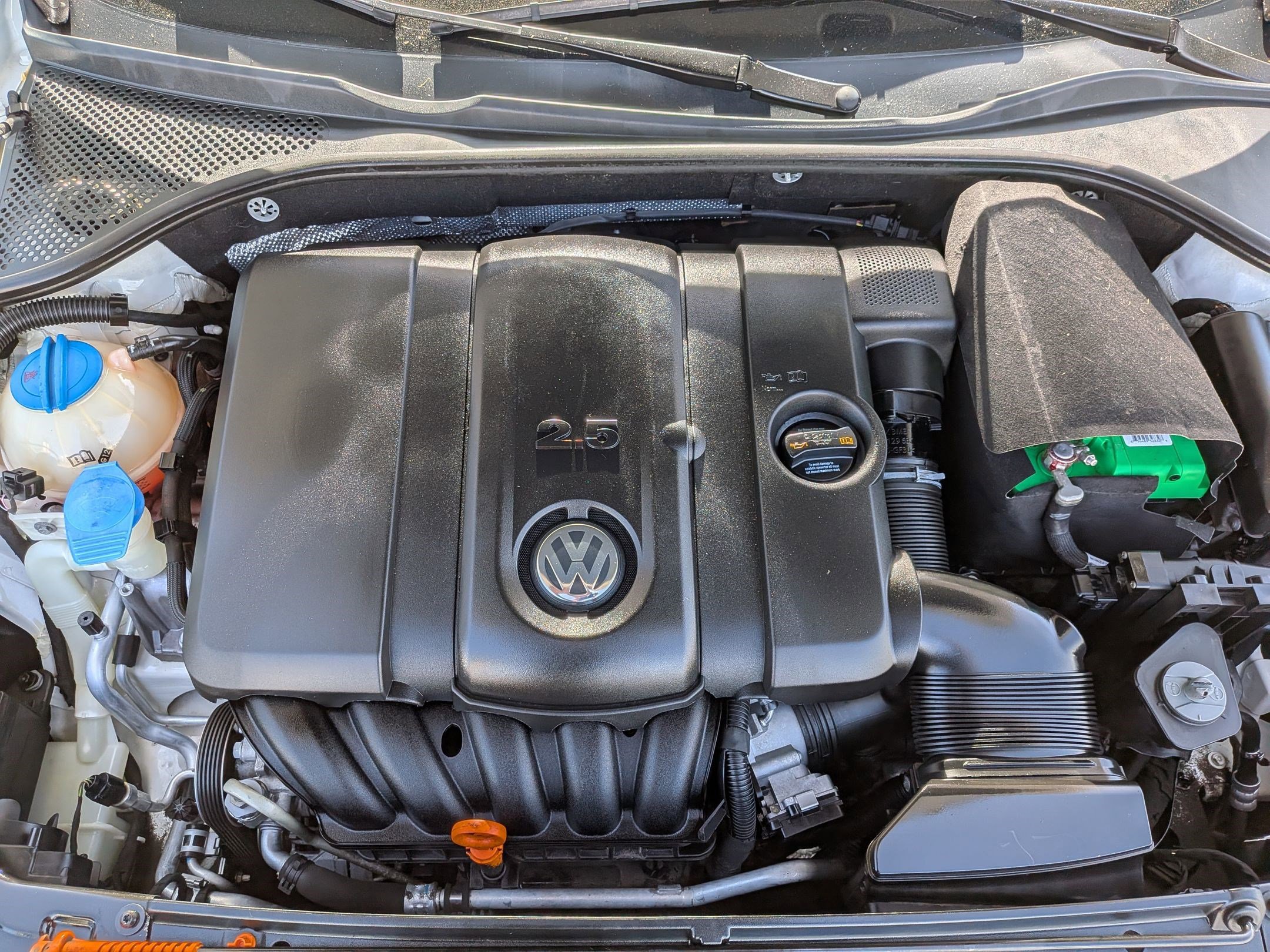 Used 2012 Volkswagen Passat 2.5 SE image 27