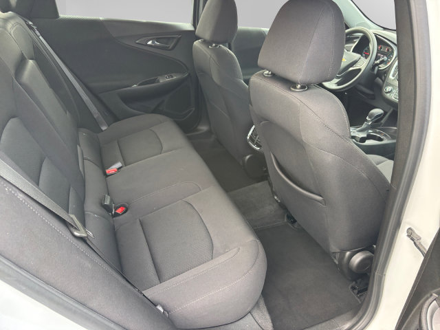 Used 2024 Chevrolet Malibu LT FWD image 13
