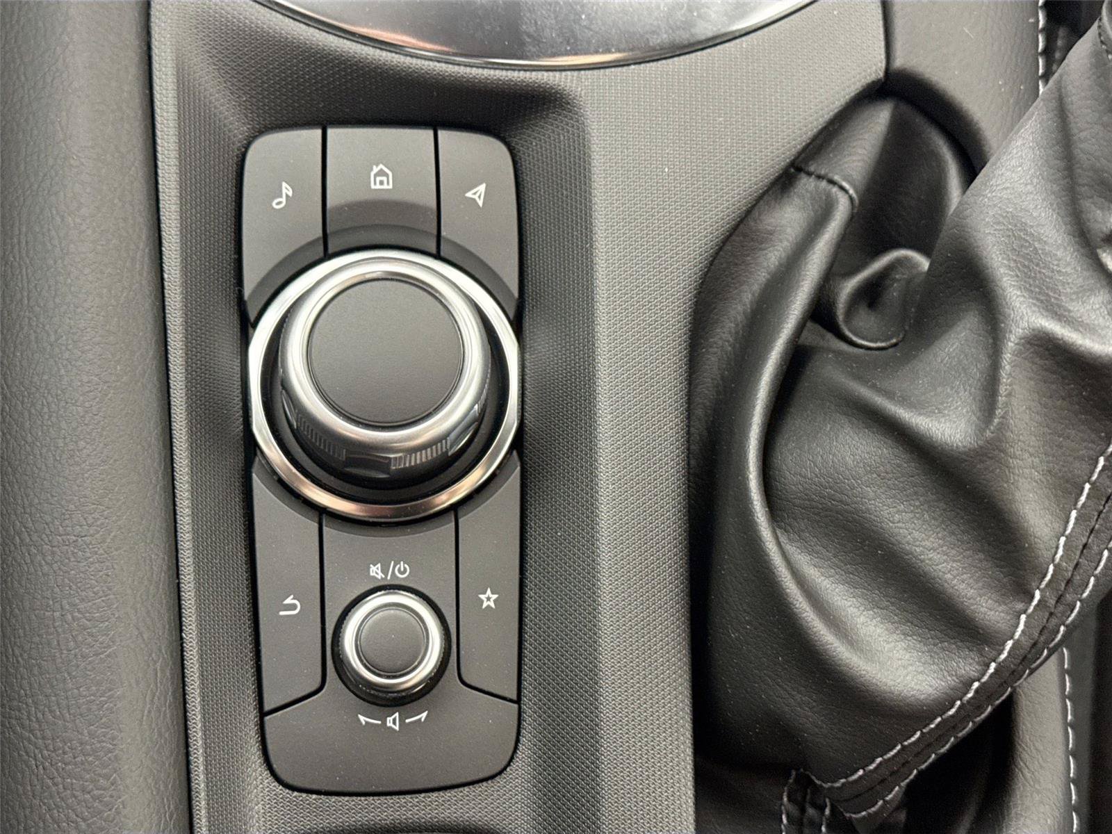New 2026 MAZDA MX-5 Miata Club w/ Interior Package RWD image 28