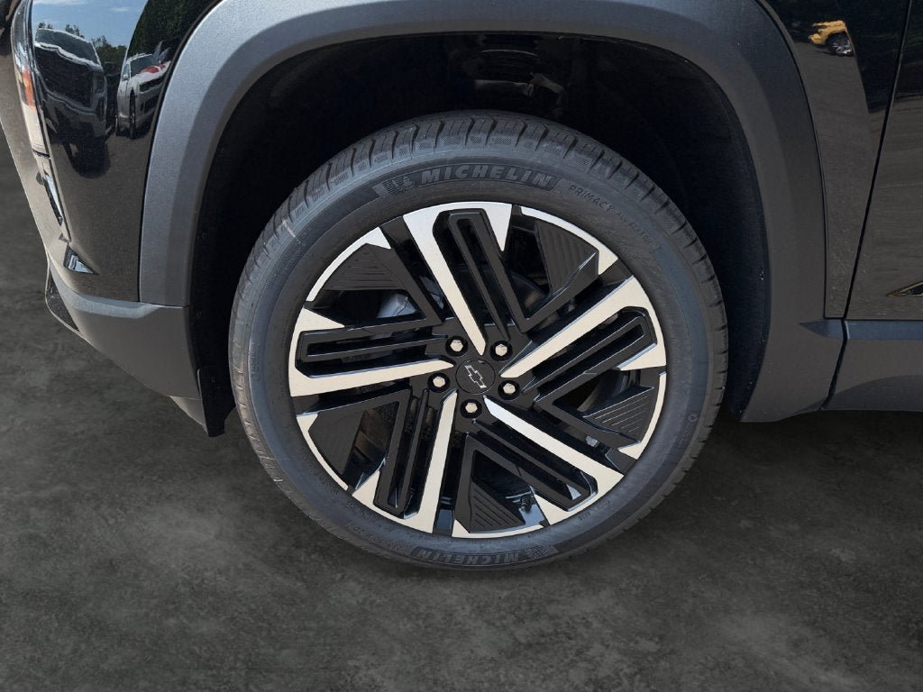 New 2026 Chevrolet Equinox RS w/ Convenience Package III AWD/4WD image 4