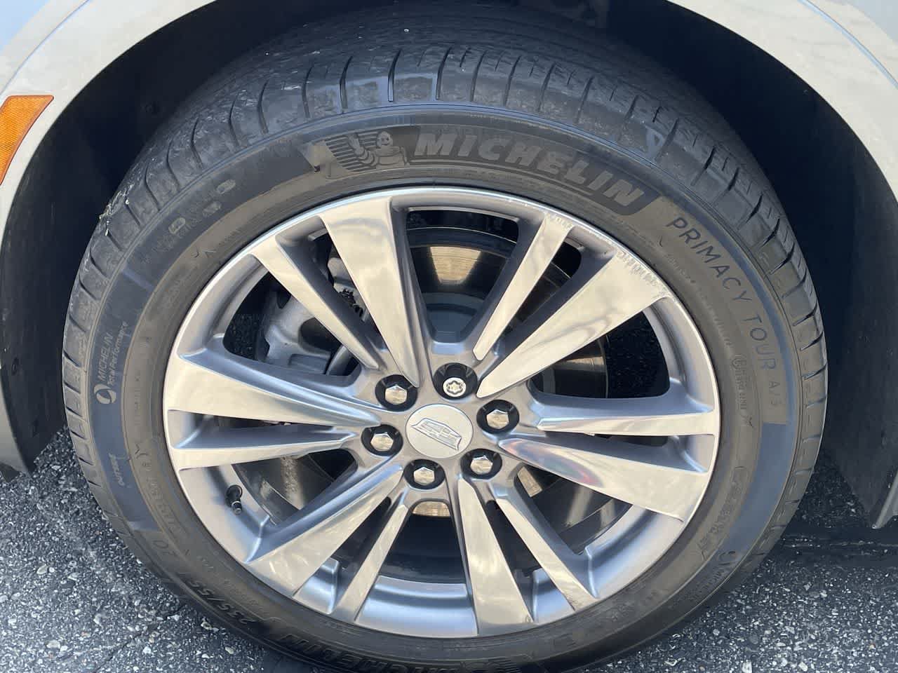 Certified 2024 Cadillac XT5 Premium Luxury FWD image 39