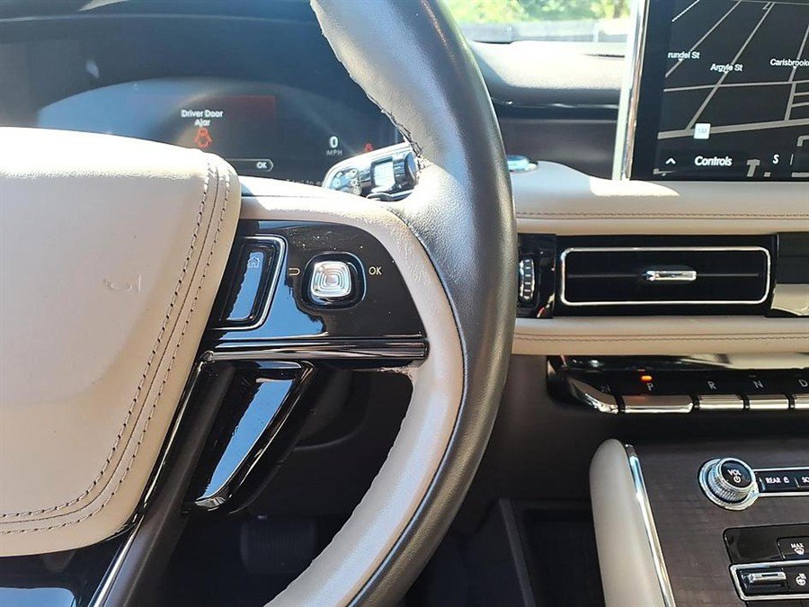 Used 2023 Lincoln Aviator Reserve w/ Equipment Group 201A AWD/4WD image 28